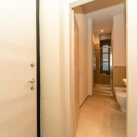 Marco Polo Apartment *